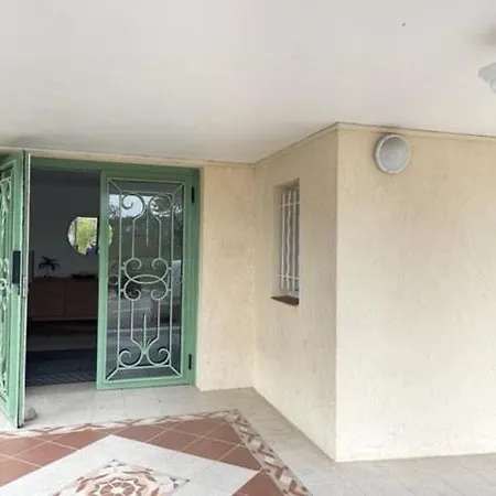 Manon Des Sources * Roquebrune-sur-Argens