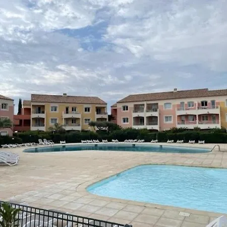 Manon Des Sources Apartment *