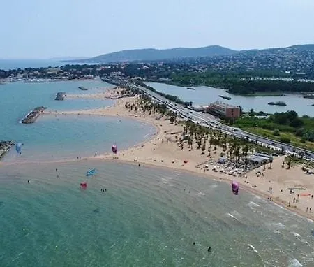 Manon Des Sources Apartment