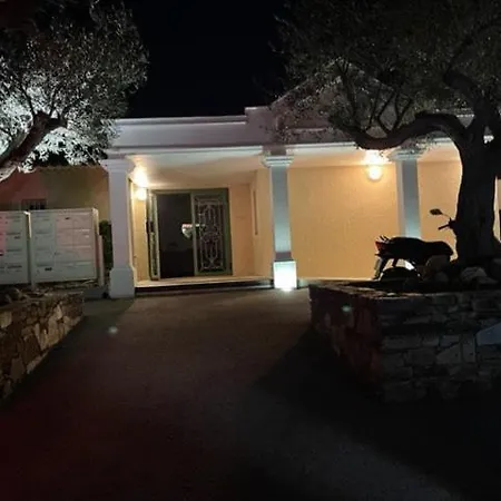 Manon Des Sources * Roquebrune-sur-Argens