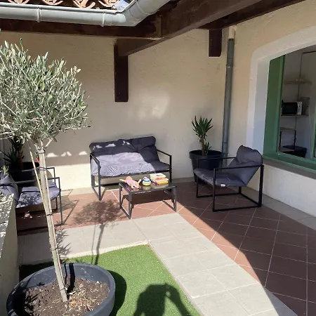 Manon Des Sources Apartment