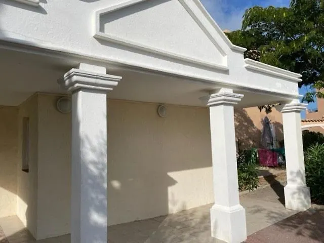 Manon Des Sources * Roquebrune-sur Argens